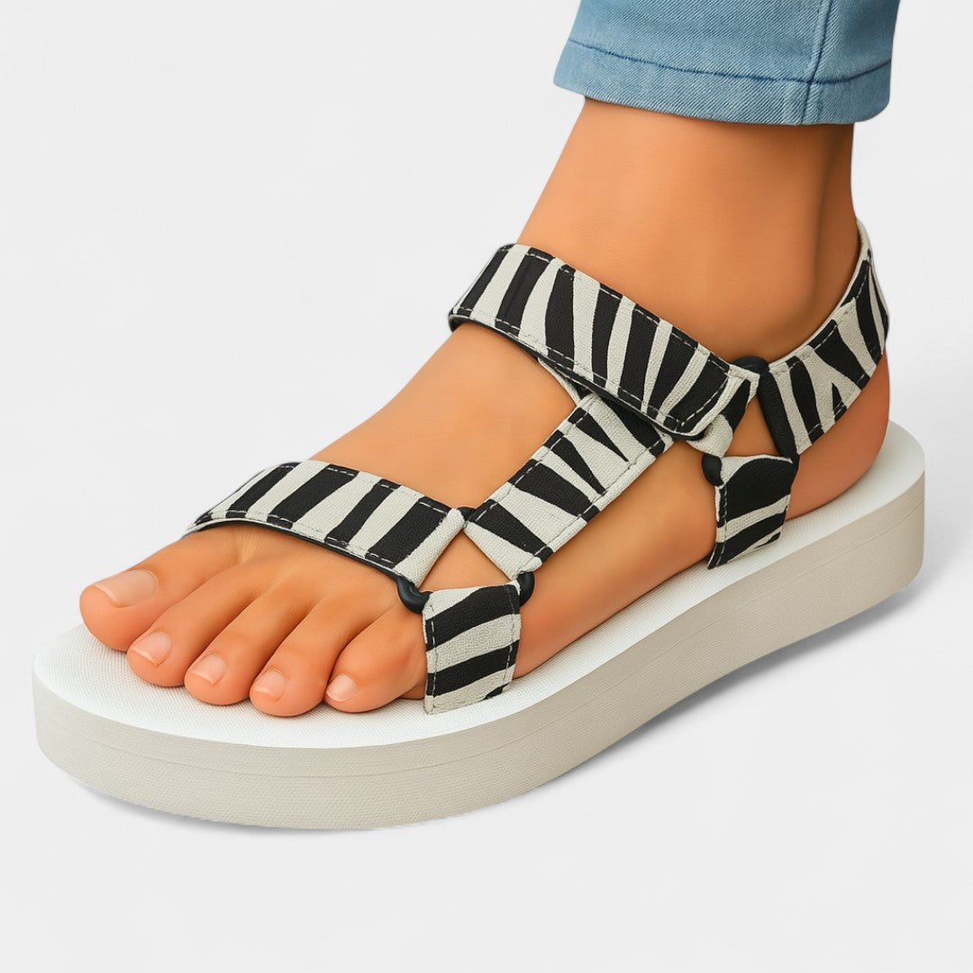 Παρασκευή - Ορθοπεδικά σανδάλια με στήριξη, άνεση και στυλ