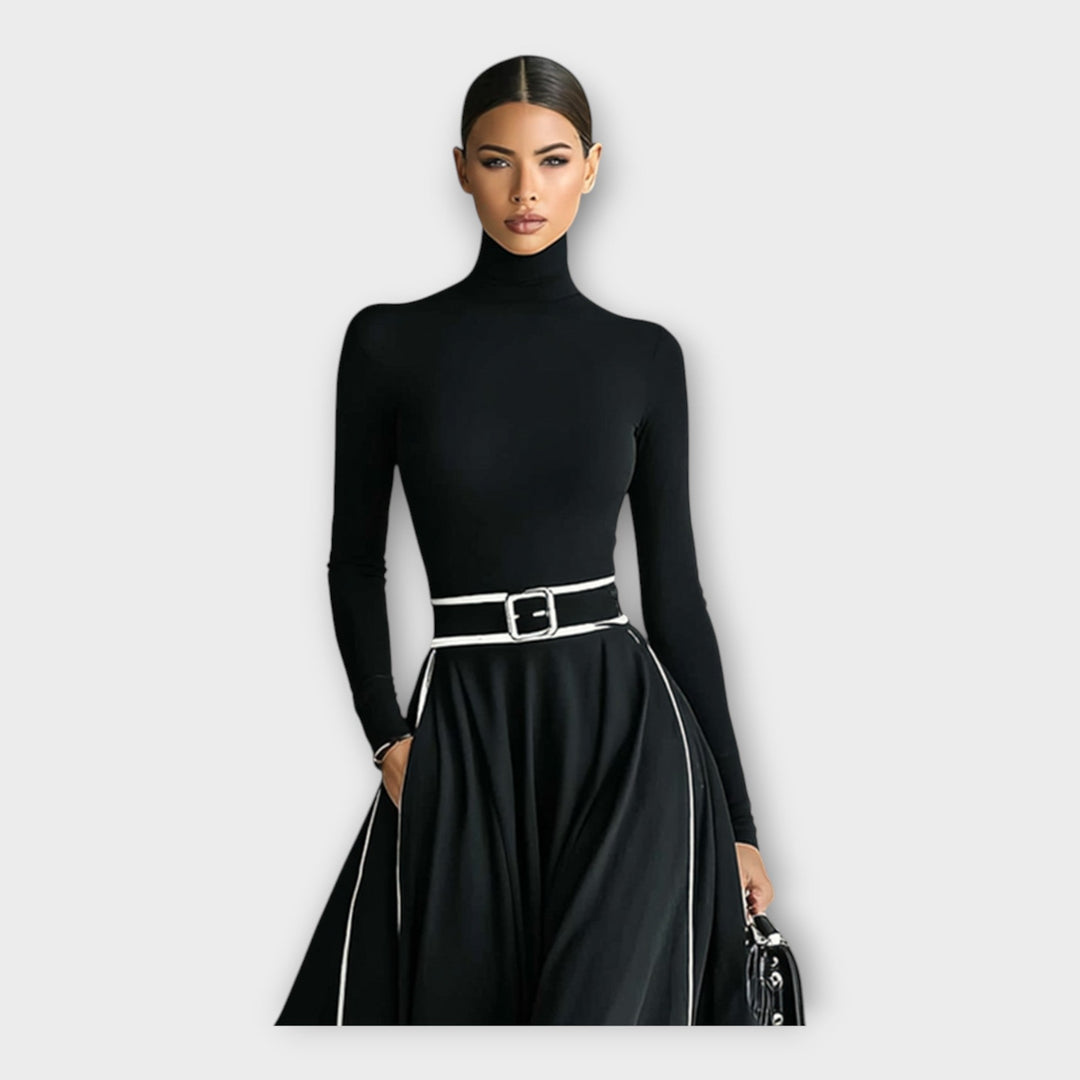 Μακρύ φόρεμα με minimal φινέτσα