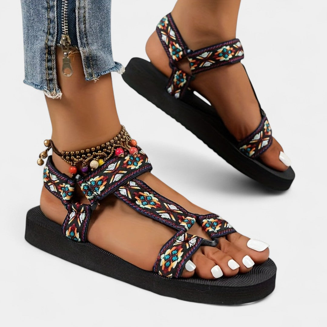 Παρασκευή - Ορθοπεδικά σανδάλια με στήριξη, άνεση και στυλ