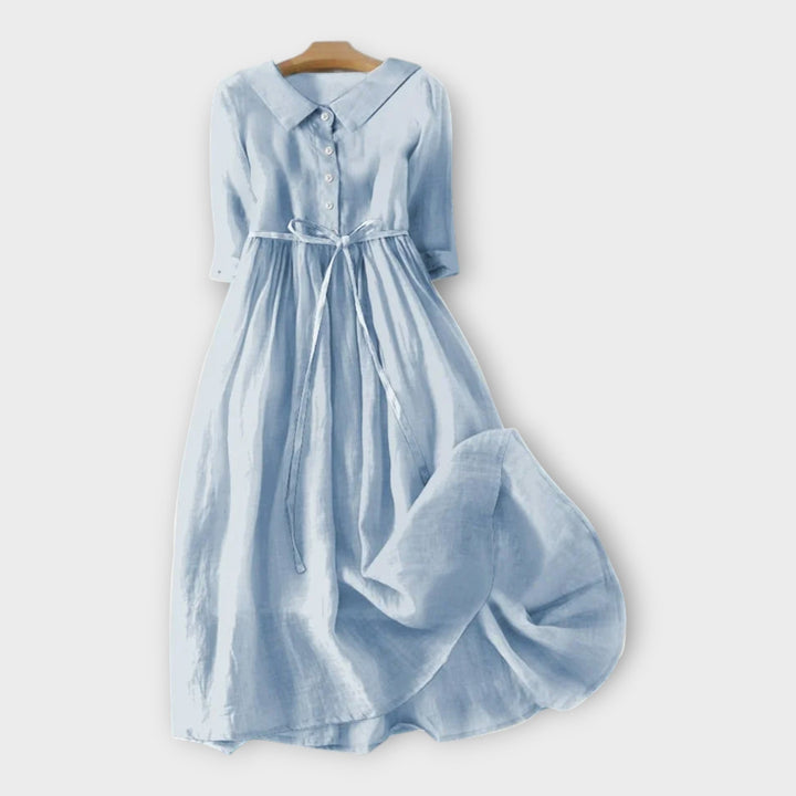 Κομψό φόρεμα με διαχρονική φινέτσα