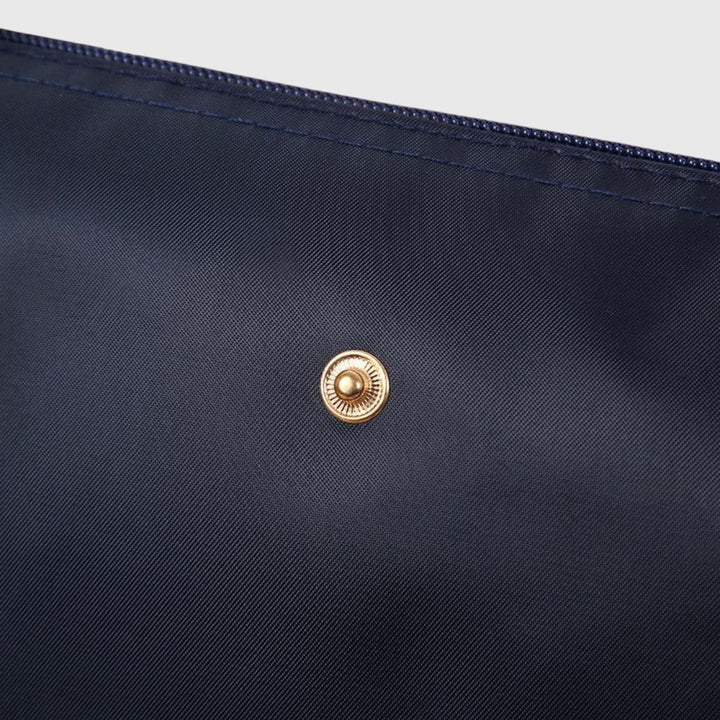 Μαρία - κομψή αδιάβροχη τσάντα χειρός με φερμουάρ