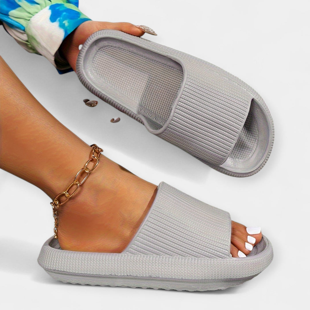 Παντόφλες για Σπίτι & Παραλία