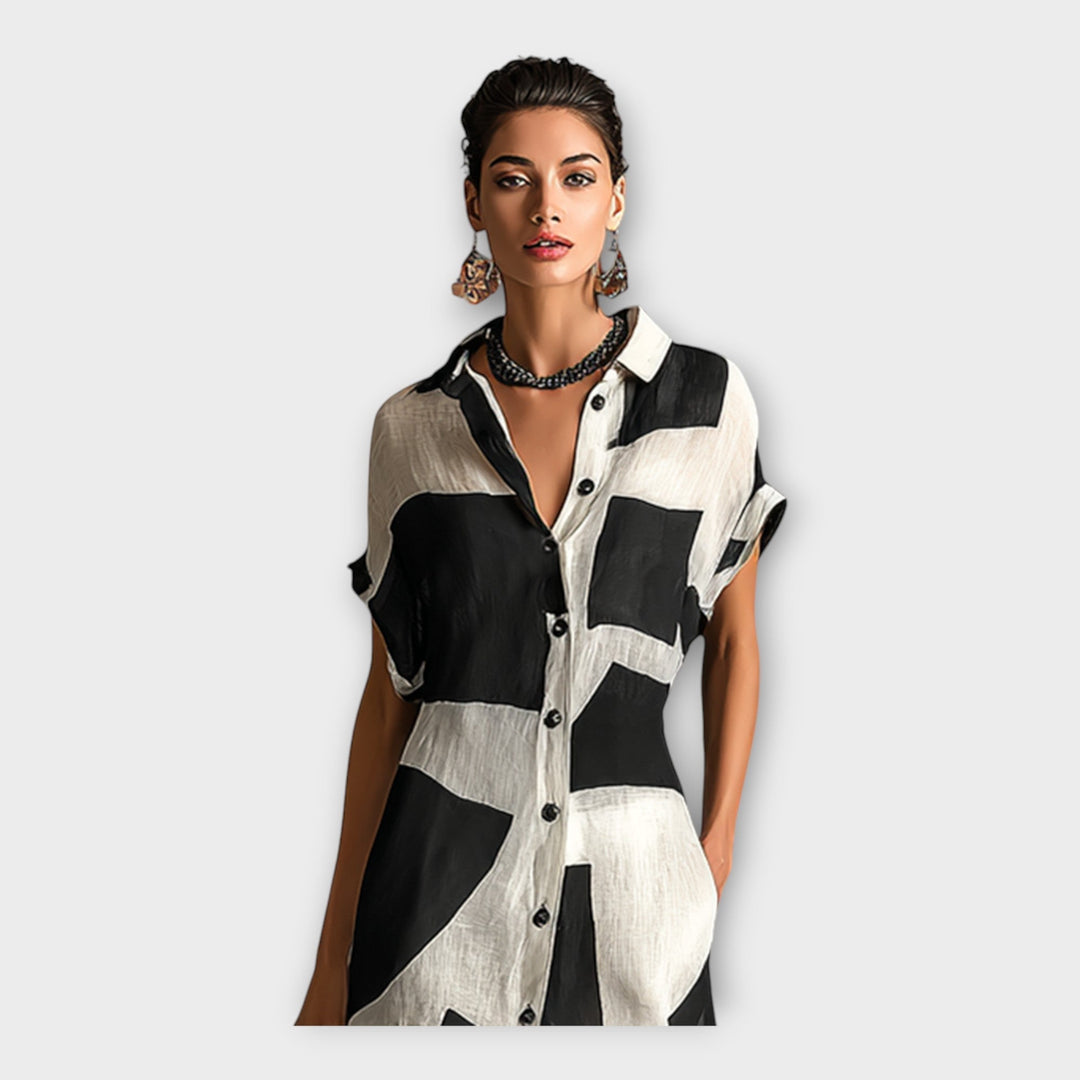 Κομψό μακρύ φόρεμα με μοντέρνο σχεδιασμό και διαχρονική φινέτσα