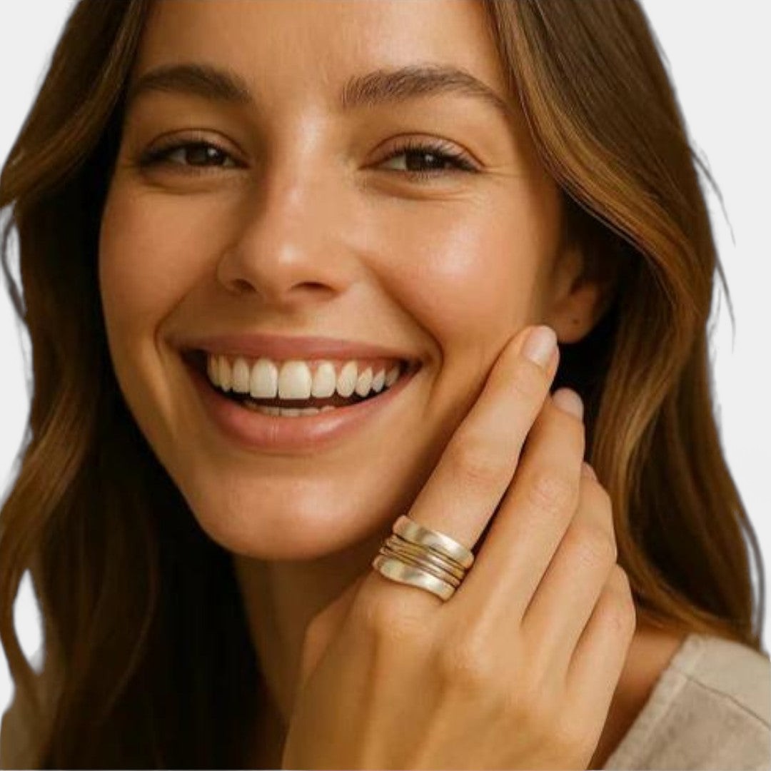 Αναστασία - Κομψό δαχτυλίδι με πλεκτή λεπτομέρεια σε ρετρό ύφος